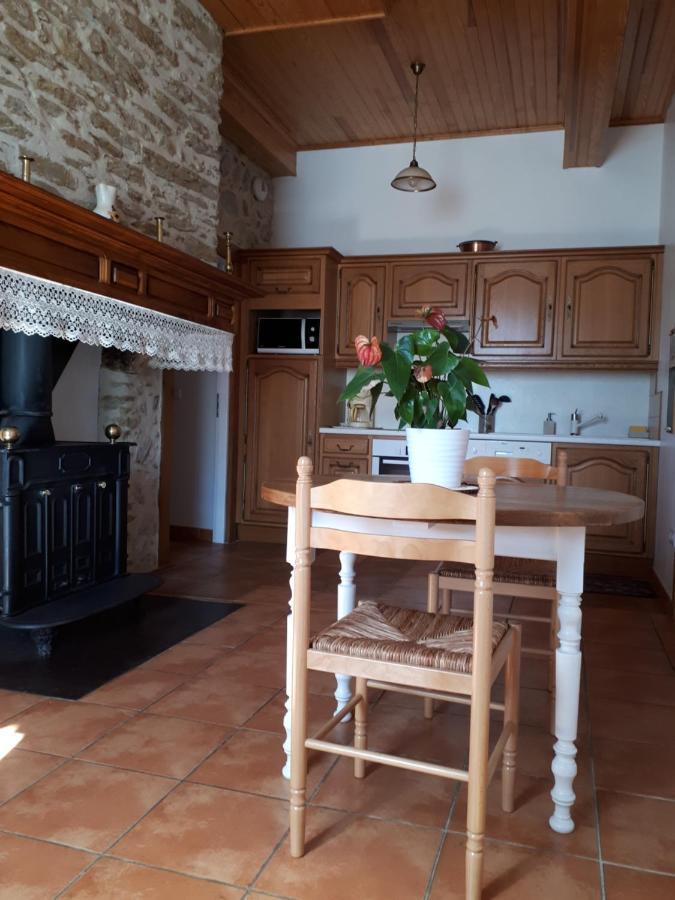 Bel Appartement Renove Dans Maison Bigourdane Pouzac Exterior foto