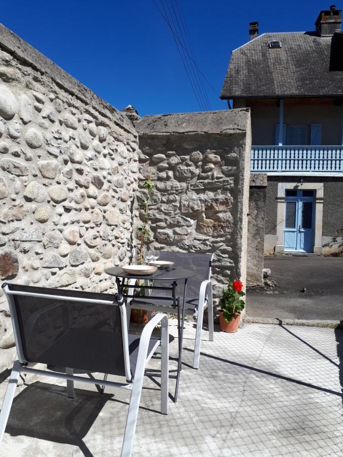 Bel Appartement Renove Dans Maison Bigourdane Pouzac Exterior foto