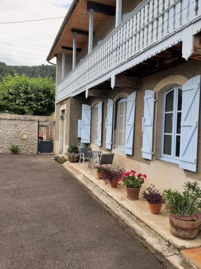 Bel Appartement Renove Dans Maison Bigourdane Pouzac Exterior foto